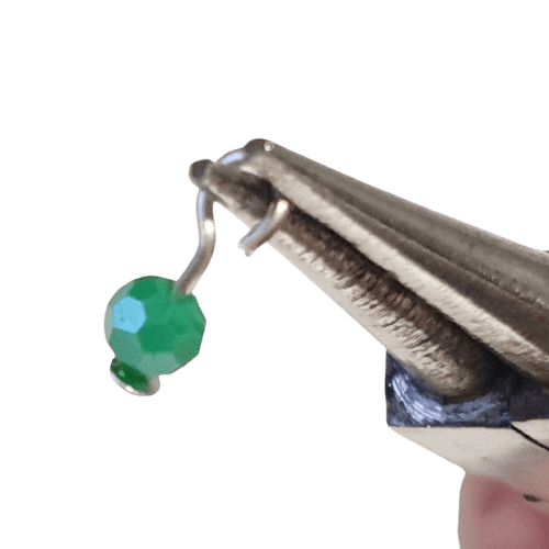 How to open and close loops on headpins and eyepins